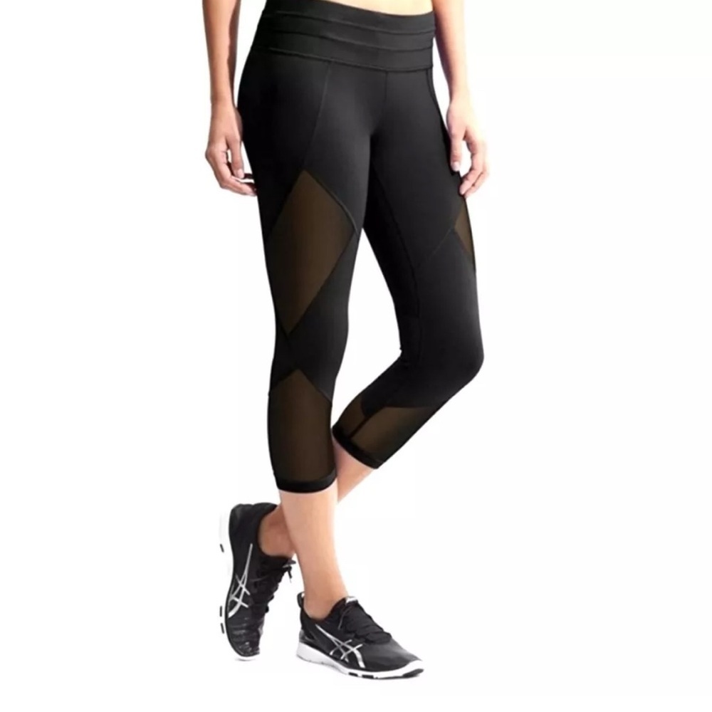Athleta Mesh Sonar Cropped Active Workout Black Leggings Size Small athletic
